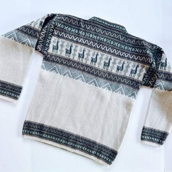 Boutique Alpaca Theme Thick Warm Sweater - Picture 3 of 5